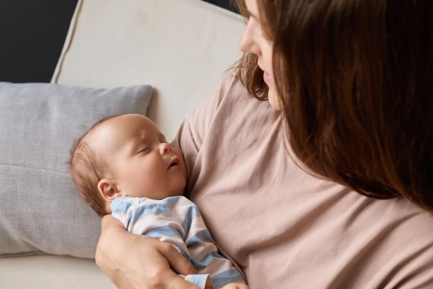 Newborn Baby Has Reflux - Newborn Care